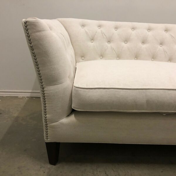 DUNCAN TUFTED FABRIC SOFA