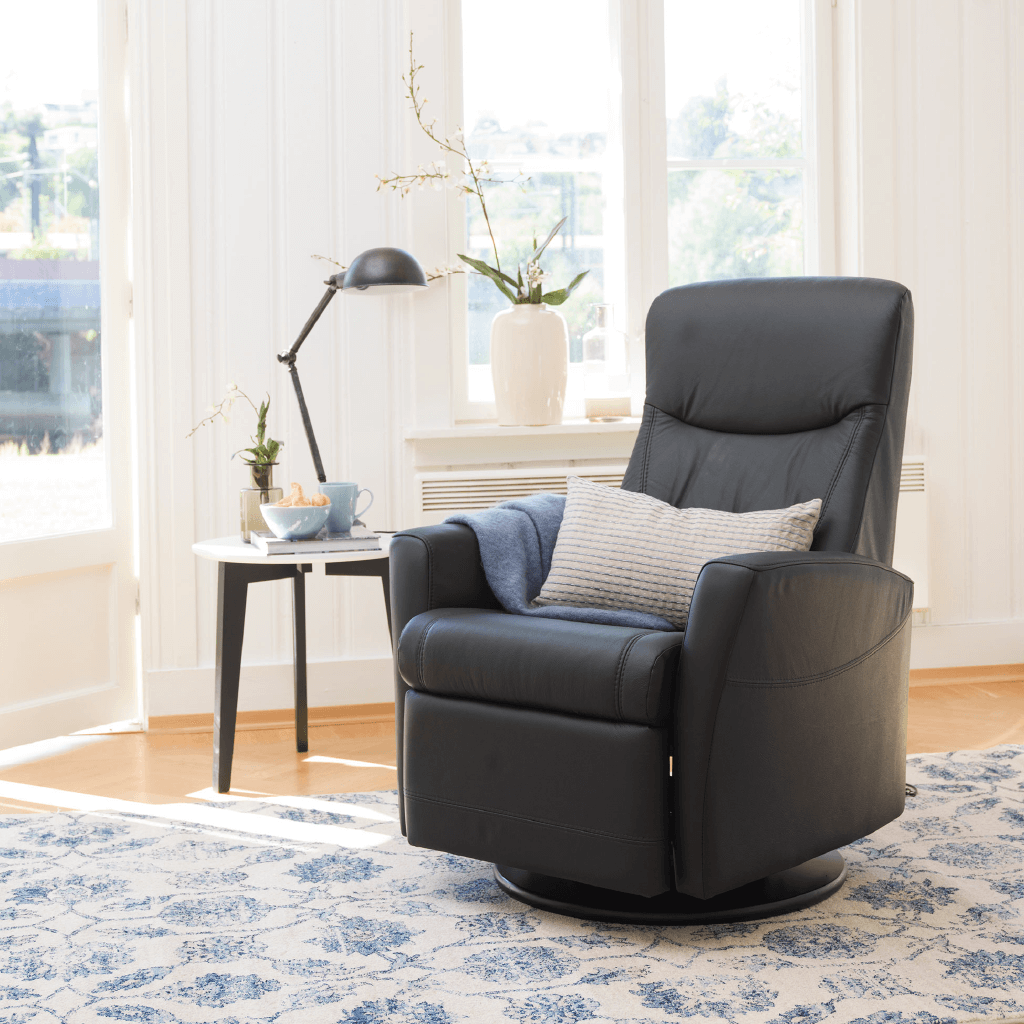 OSLO Small Power Swing Relaxer Recliner