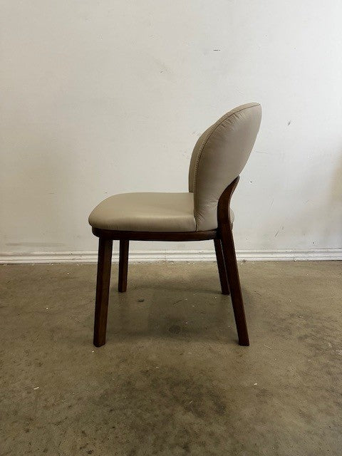 ROTINI LEATHER DINING CHAIR