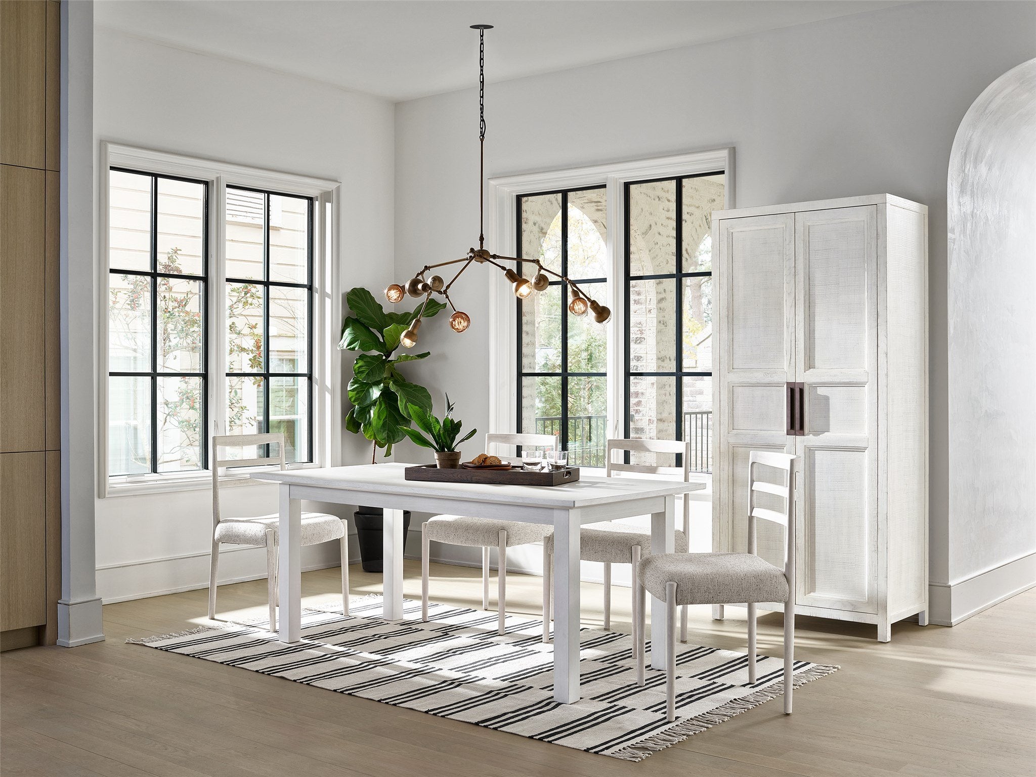 MODERN FARMHOUSE KITCHEN TABLE