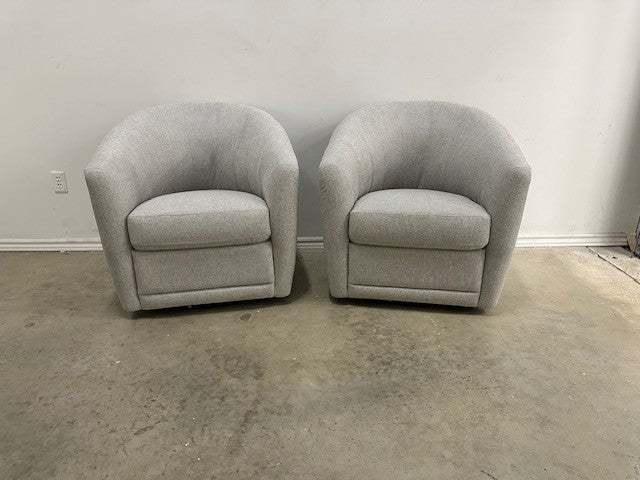 GIADA MODERN BARREL SWIVEL CHAIR