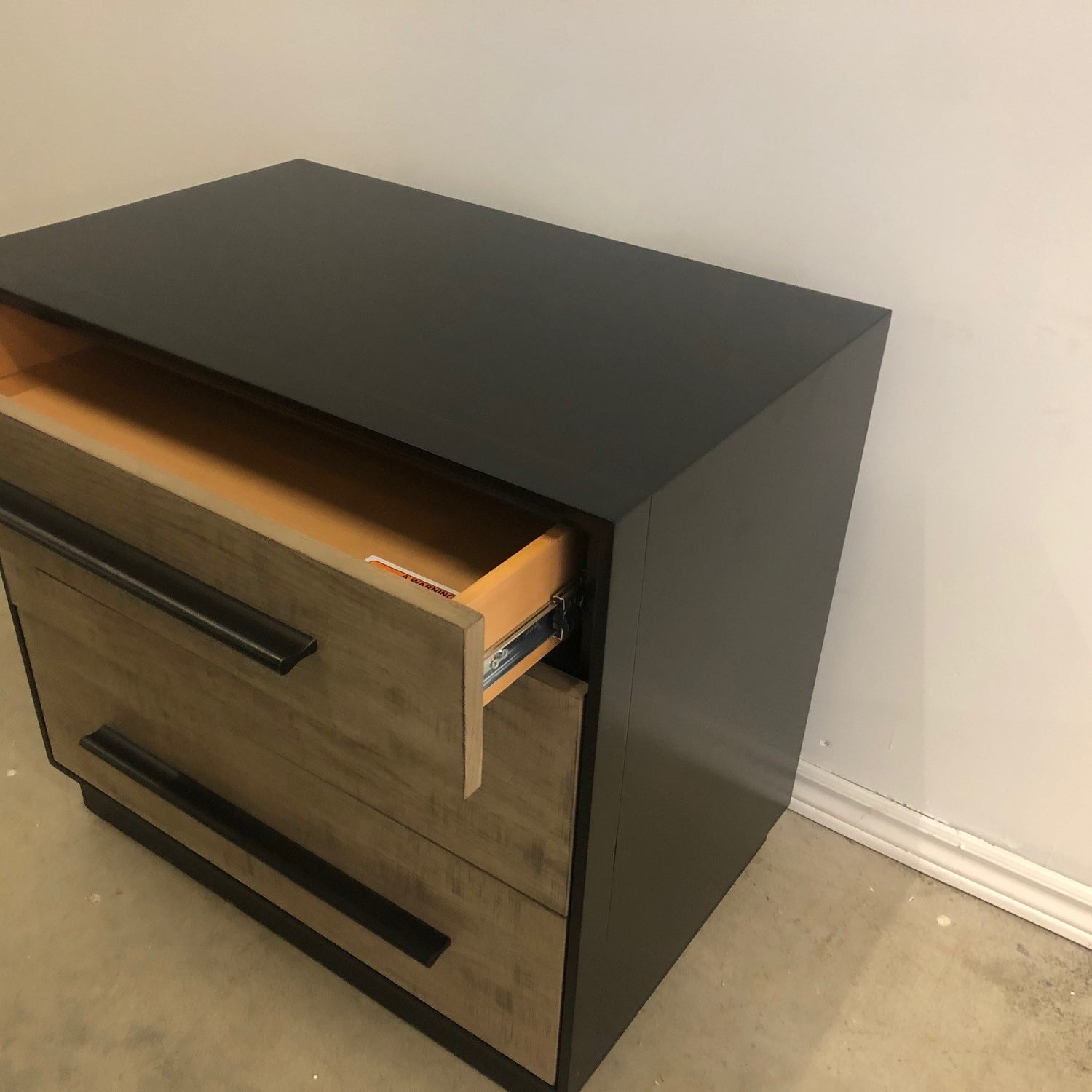 CALLOWAY NIGHT STAND
