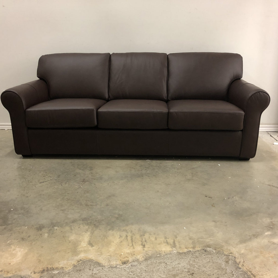 CAMPIO 690 LEATHER SOFA