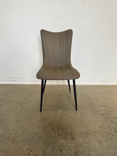 CLAUDIA DINING CHAIR