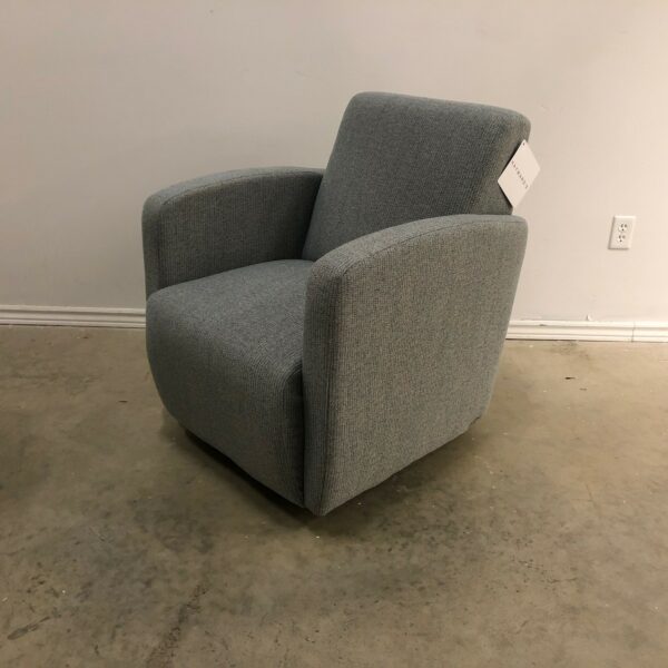 B0102 SWIVEL GLIDER CHAIR
