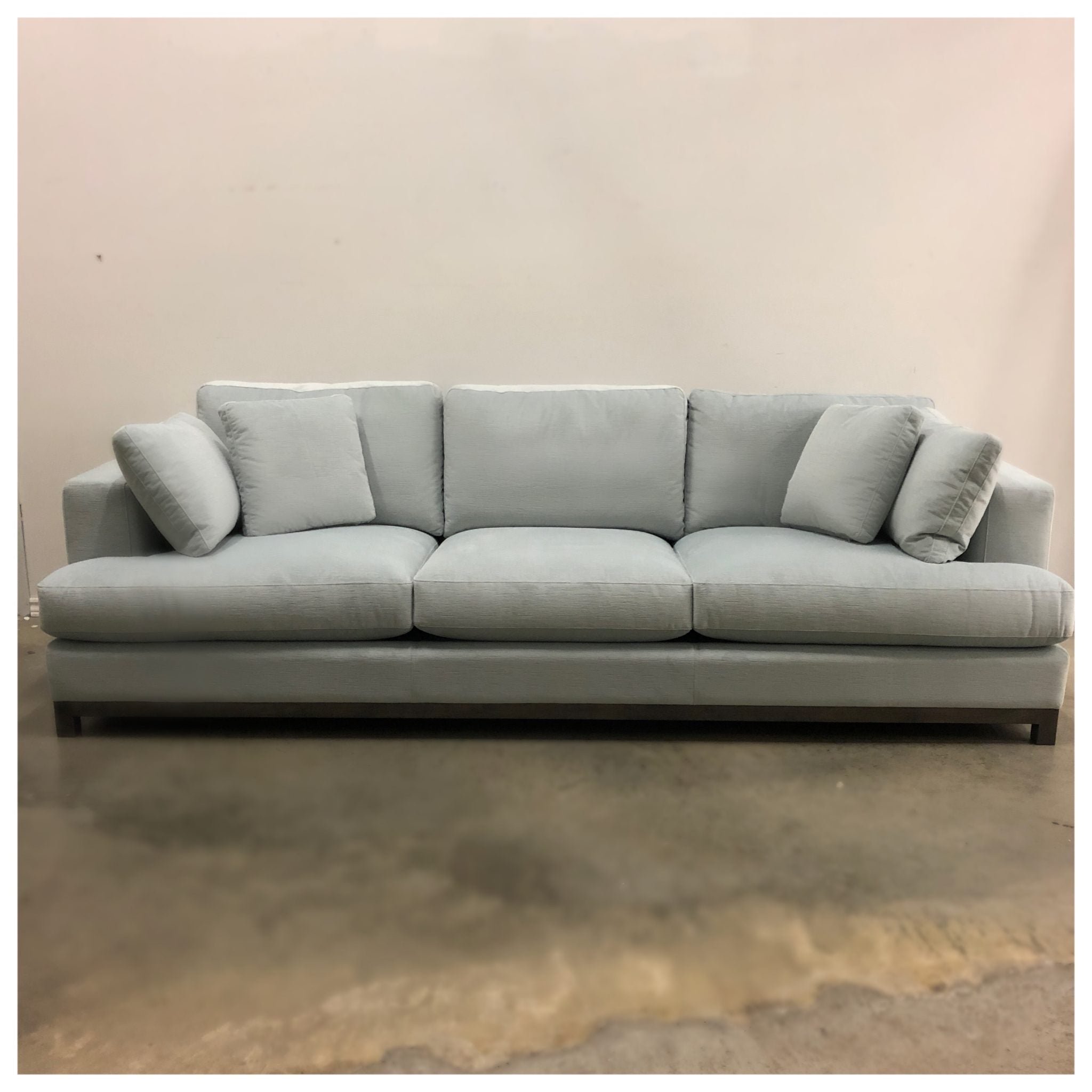 ALBERTO MODERN FABRIC SOFA