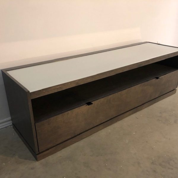 CLOE MODERN MEDIA STAND