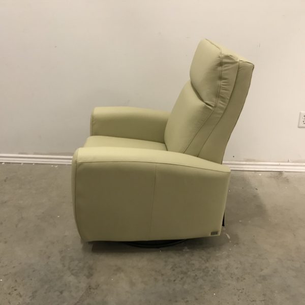 L0092 POWER SWIVEL ROCKER RECLINER