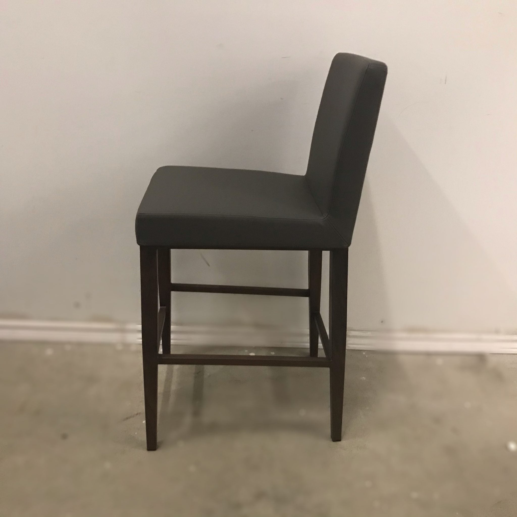ERIKA MODERN COUNTER STOOL