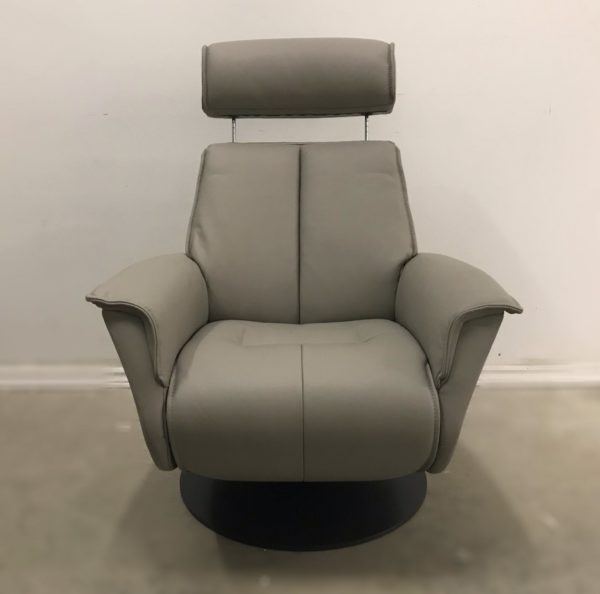 BO MOTORIZED RECLINER BY FJORDS
