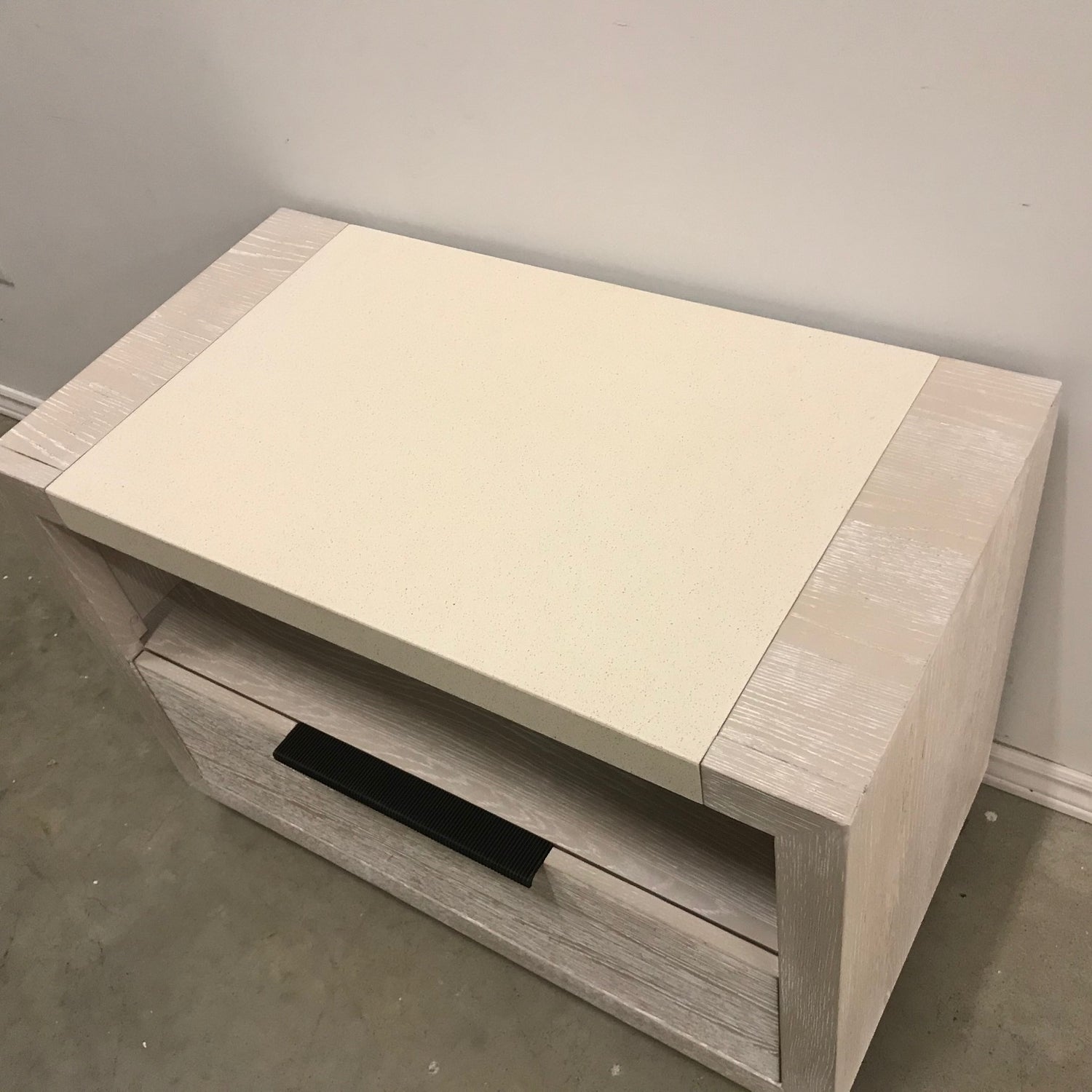 MODERN WILSHIRE NIGHTSTAND