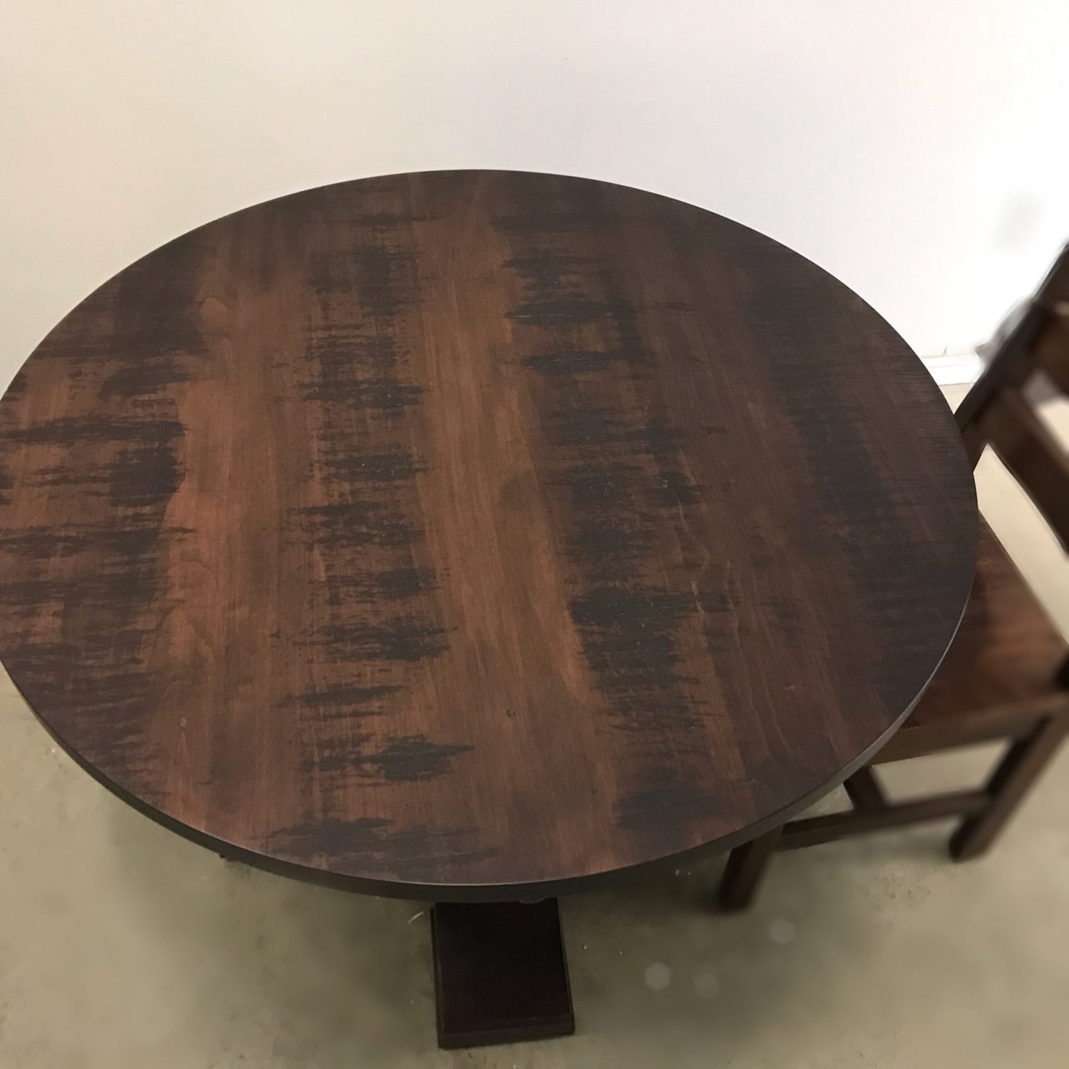 TUSCAN SOLID MAPLE ROUND TABLE