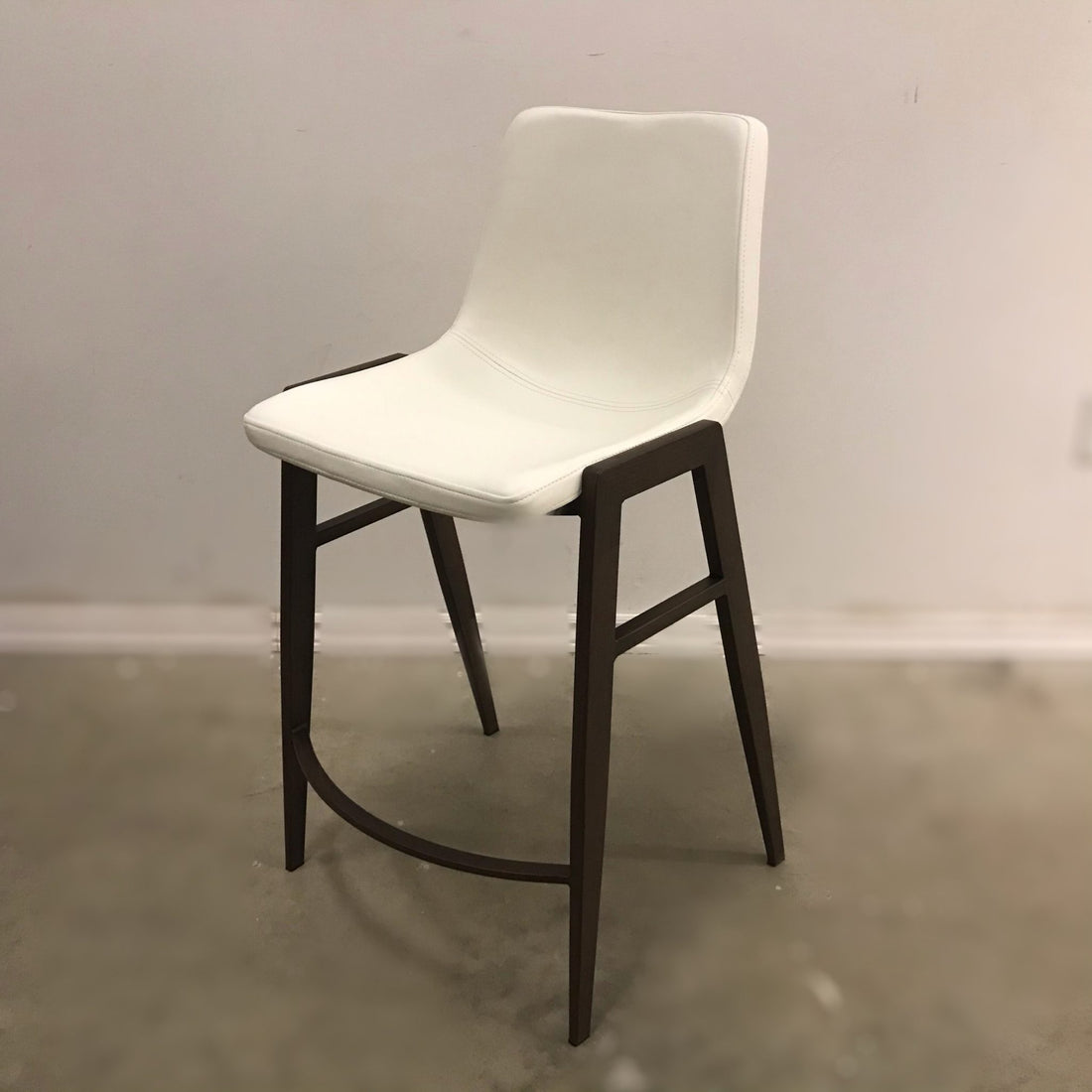 MOON MODERN COUNTER STOOL