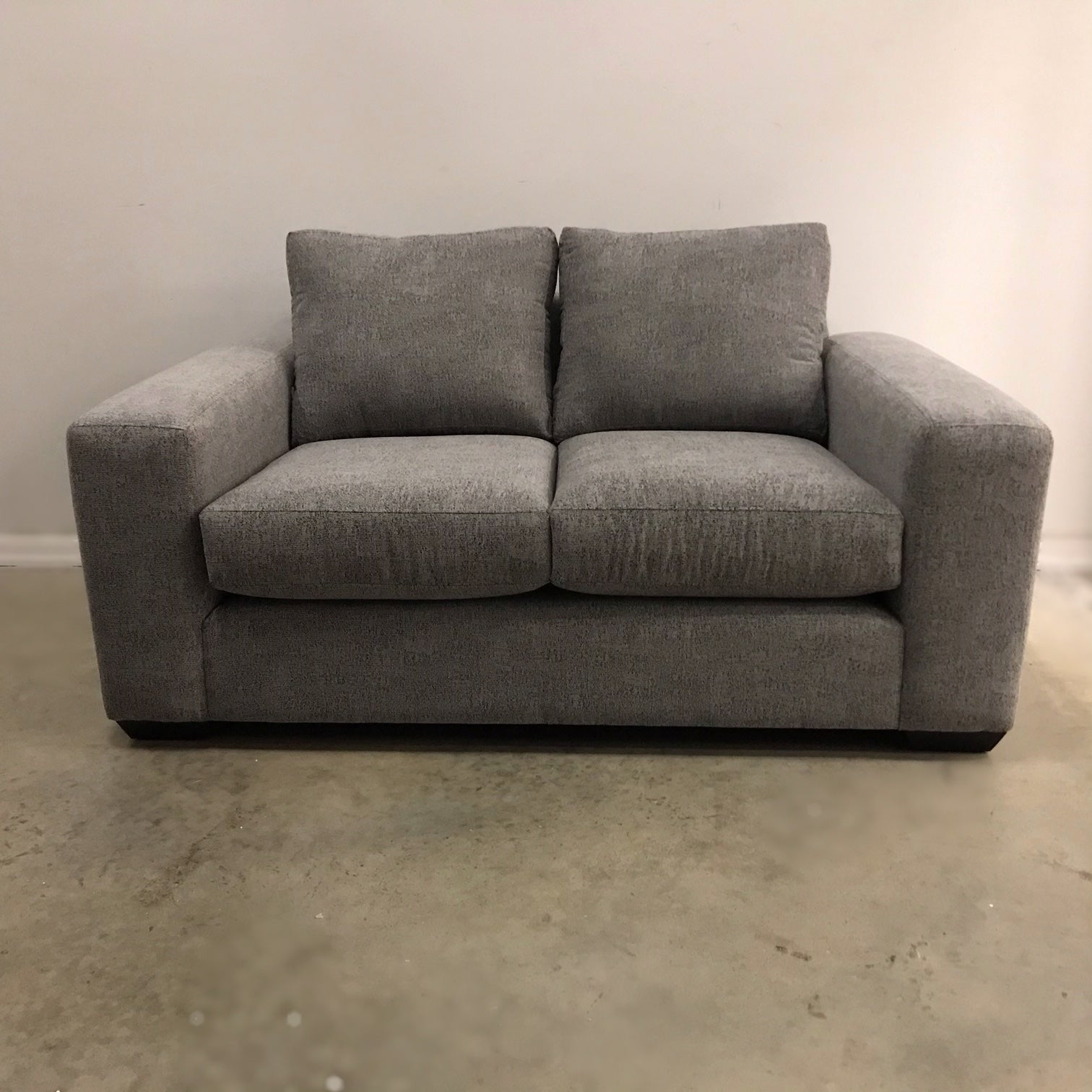 RITCHIE CUSTOM CANADIAN MADE LOVE SEAT