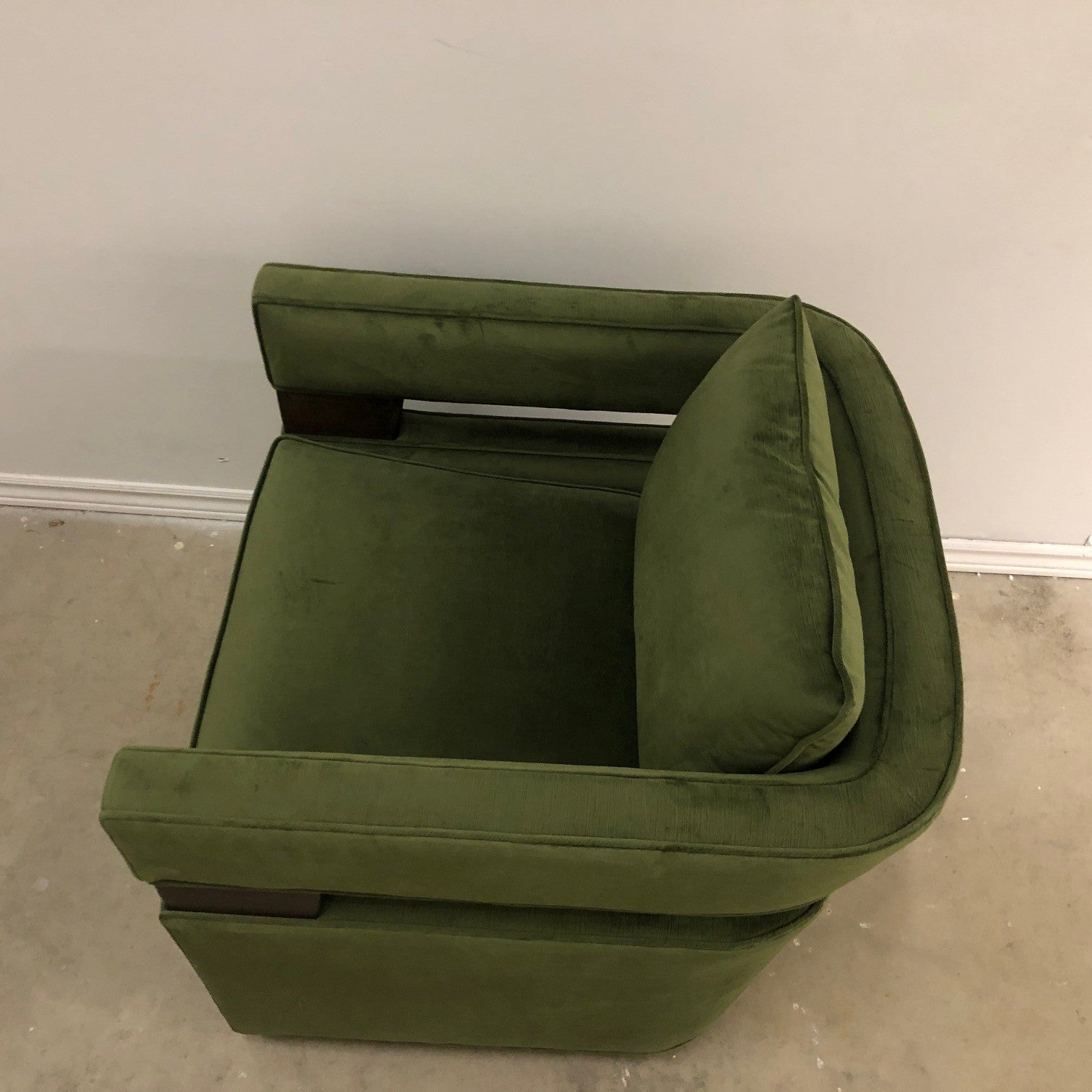 INCA SWIVEL CHAIR By Marc Antonio Design
