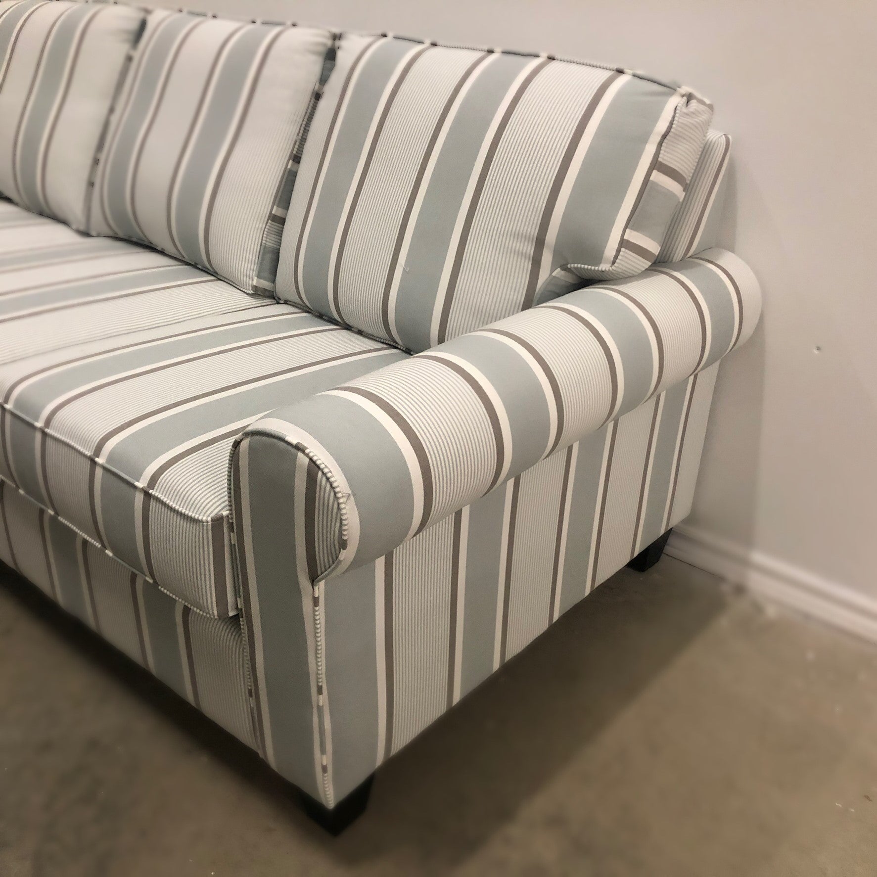PARKER FABRIC SOFA BED