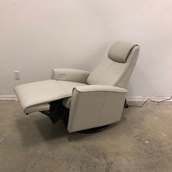 Urban Electric Swivel Recliner (Small)