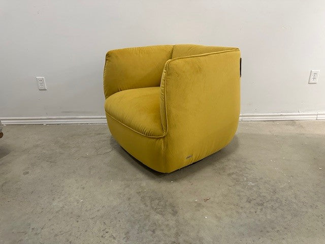 WALLY ITALIAN FABRIC SWIVEL CHAIR