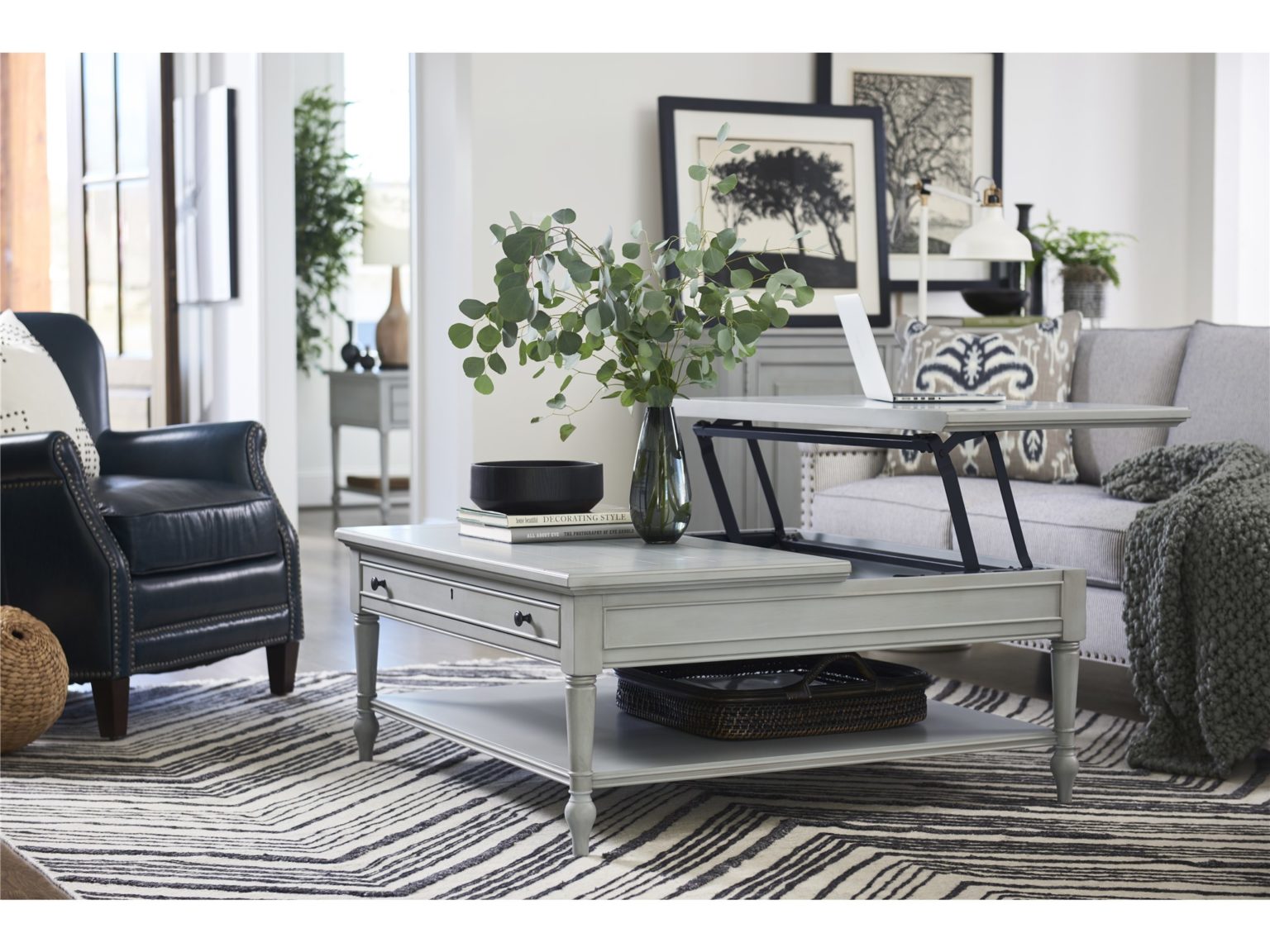 SUMMER HILL LIFT TOP COFFEE TABLE