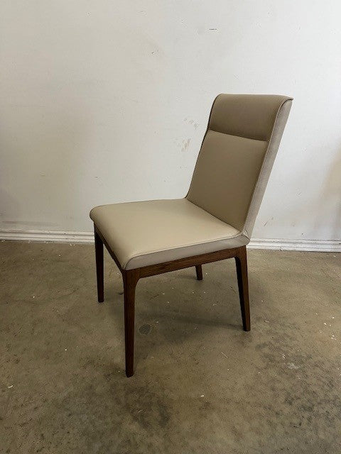 PENNE LEATHER DINING CHAIR