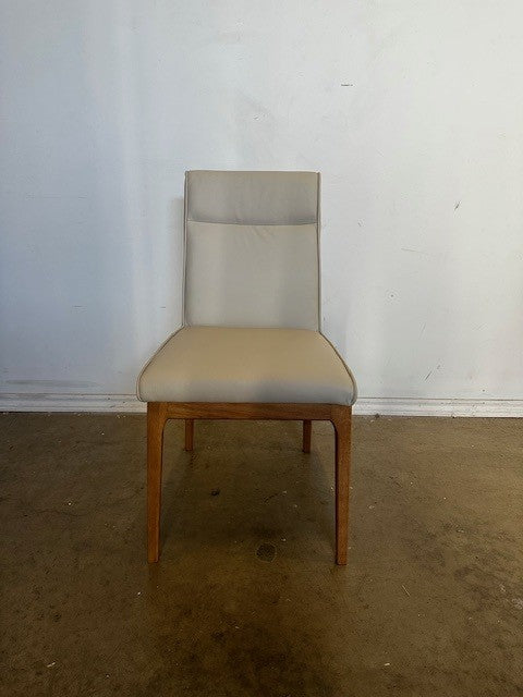 PENNE LEATHER DINING CHAIR