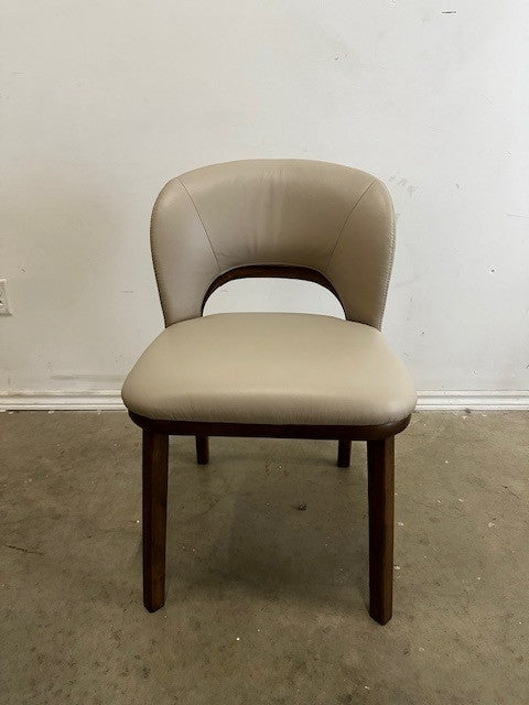 ROTINI LEATHER DINING CHAIR