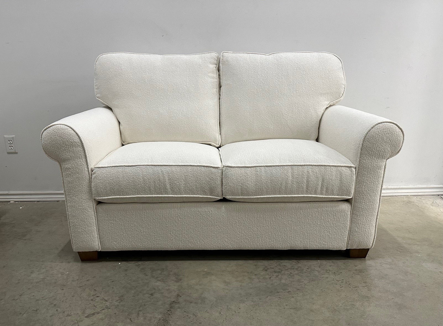 ACE FABRIC LOVE SEAT