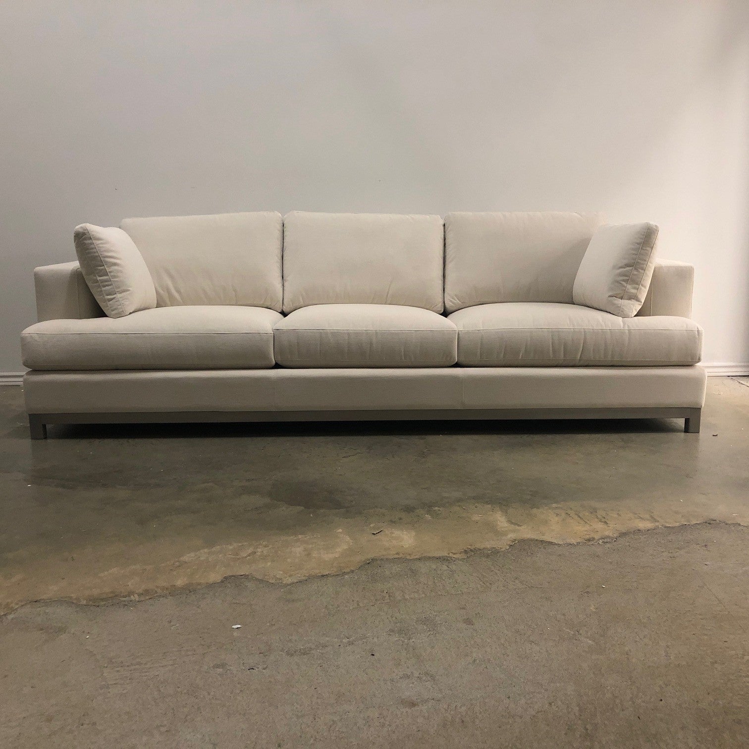 ALBERTO MODERN FABRIC SOFA In DESIRE CRYSTAL