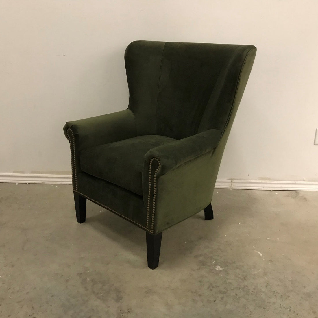 ASHER MODERN WING CHAIR