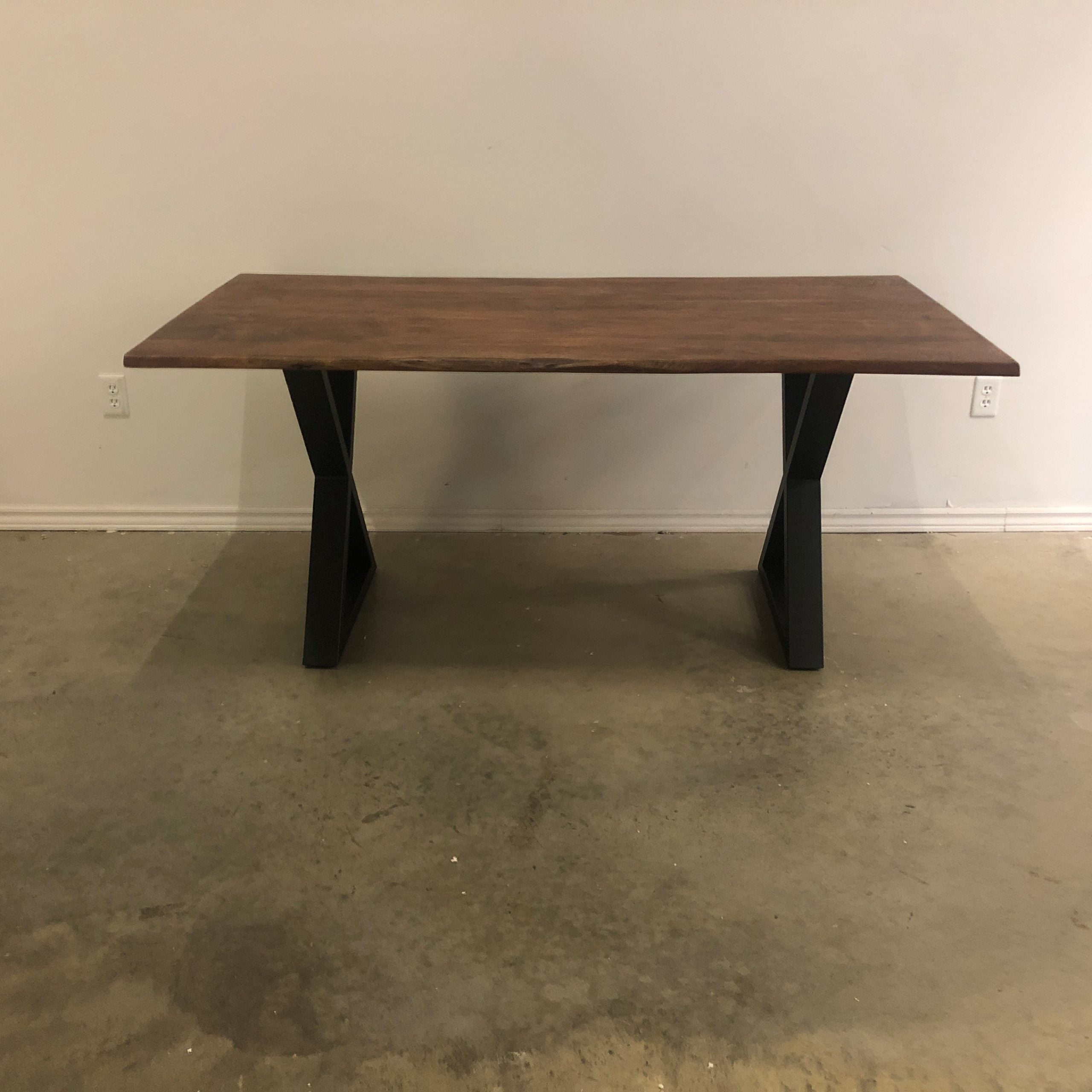 UNIQUE SOLID WOOD DINING TABLES