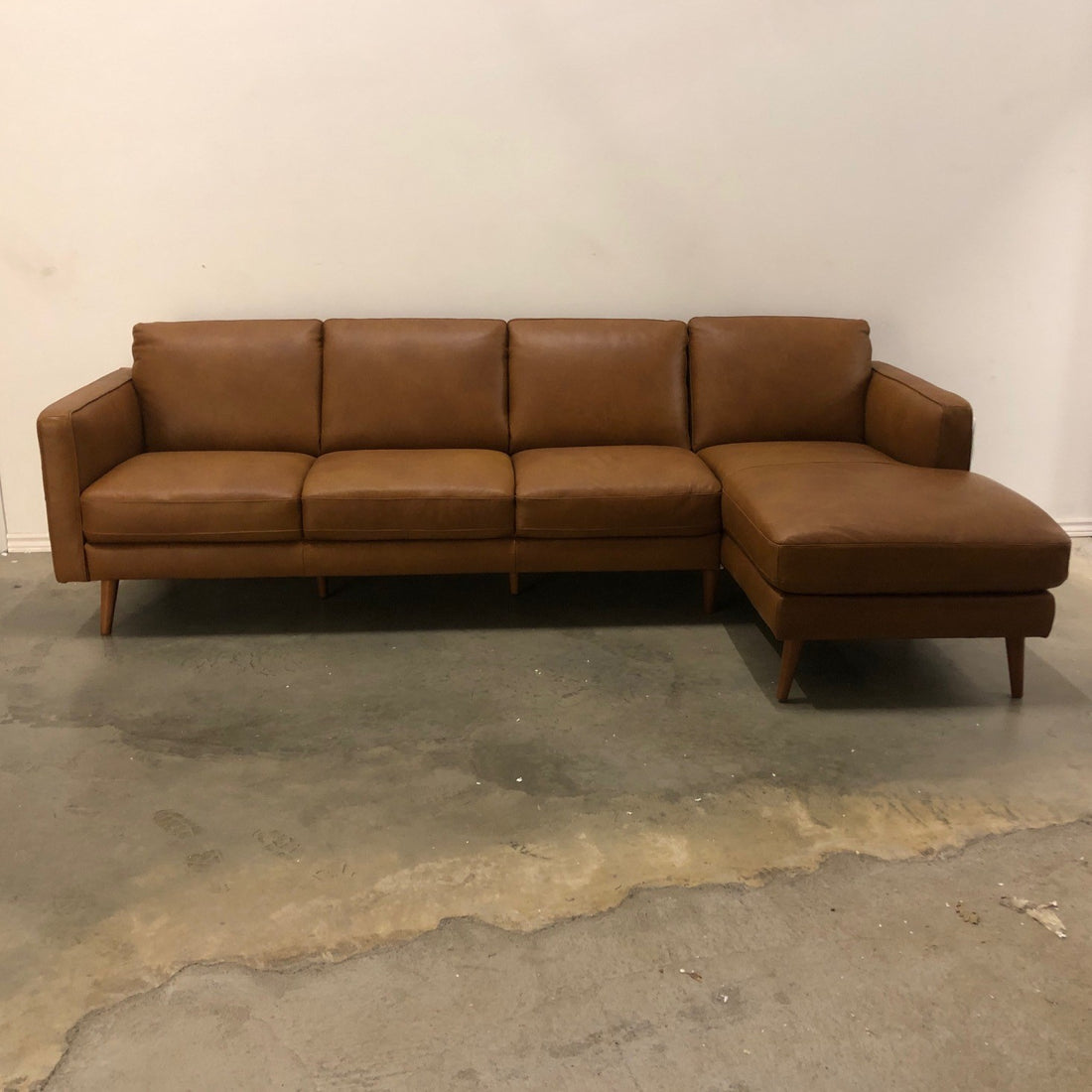 DESTREZZA ITALIAN LEATHER SECTIONAL