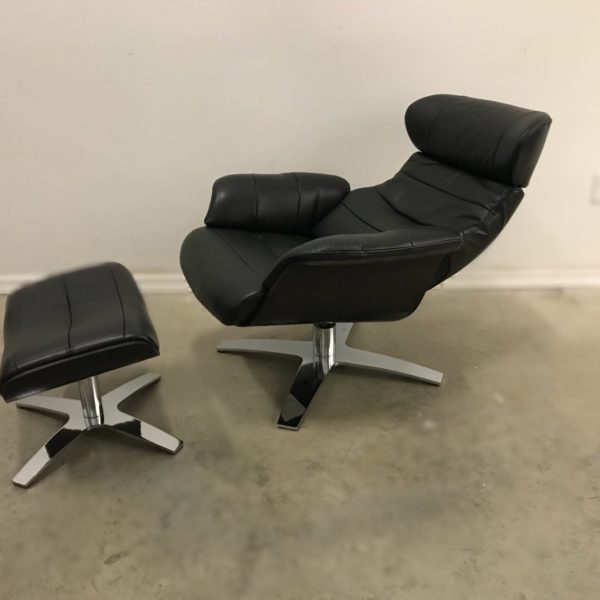 HUMBER LEATHER RECLINER AND OTTOMAN