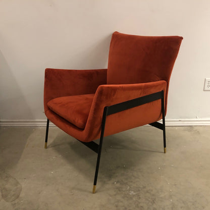 EMBREE MODERN LOUNGE CHAIR