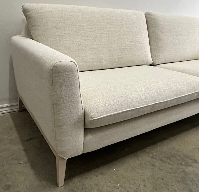 CHARLES MODERN FABRIC SOFA by HUPPE