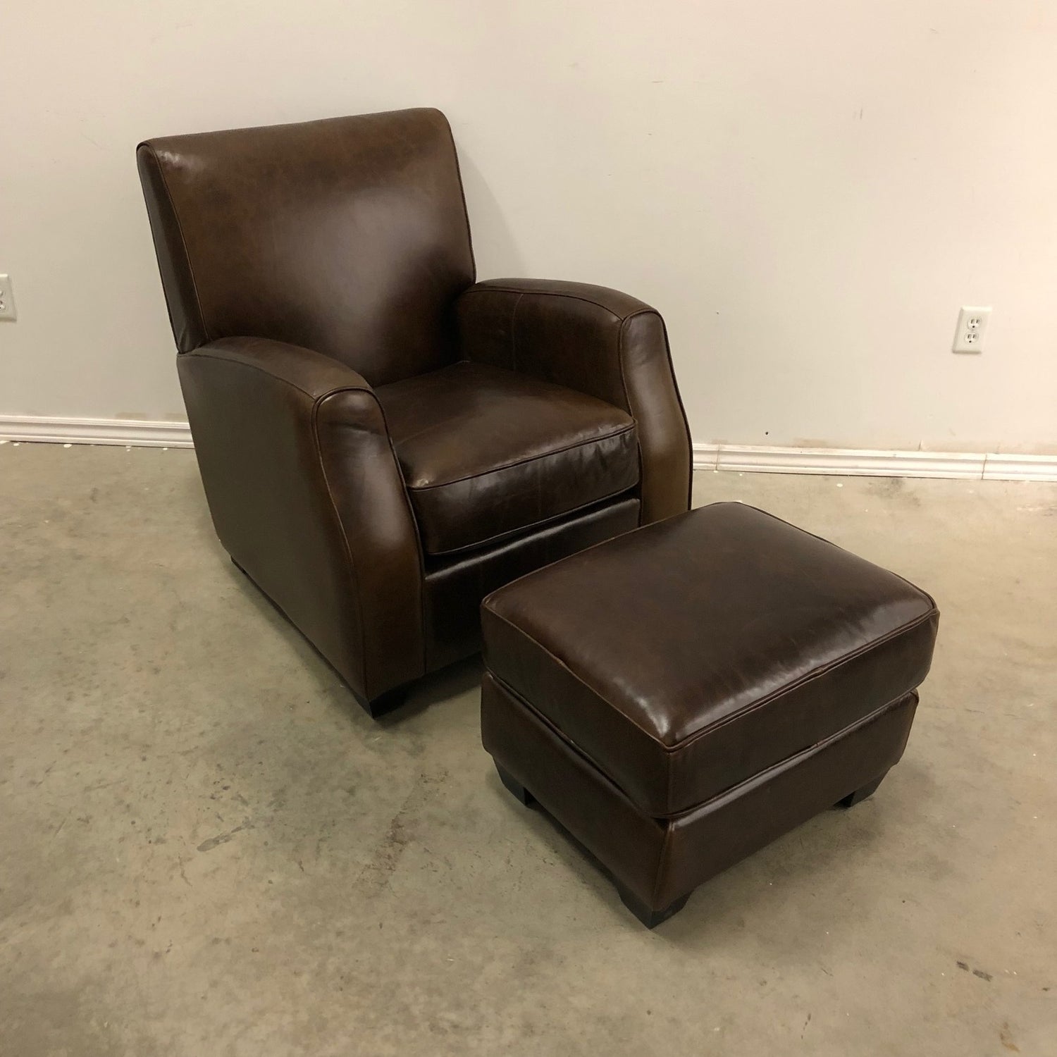 BRUCE LEATHER CHAIR