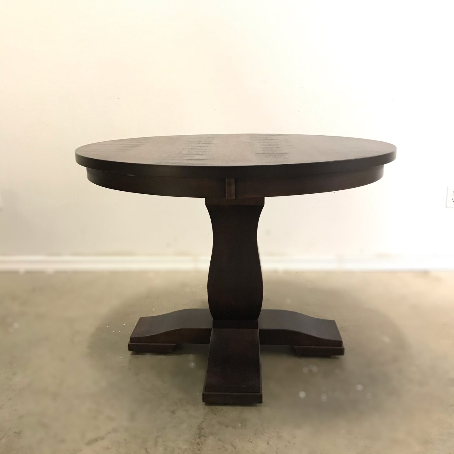 TUSCAN SOLID MAPLE ROUND TABLE