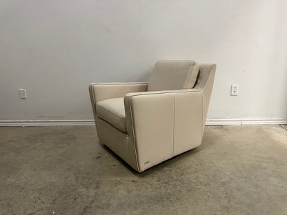 INSIDE ITALIAN LEATHER SWIVEL CHAIR