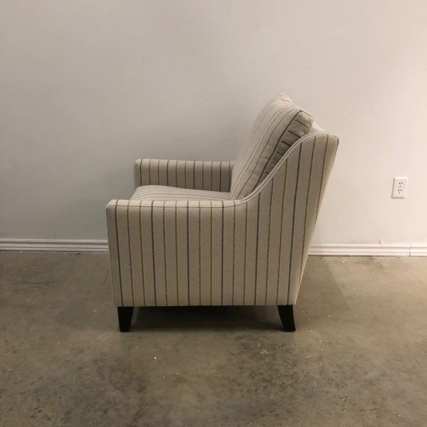 MILLIE ACCENT CHAIR