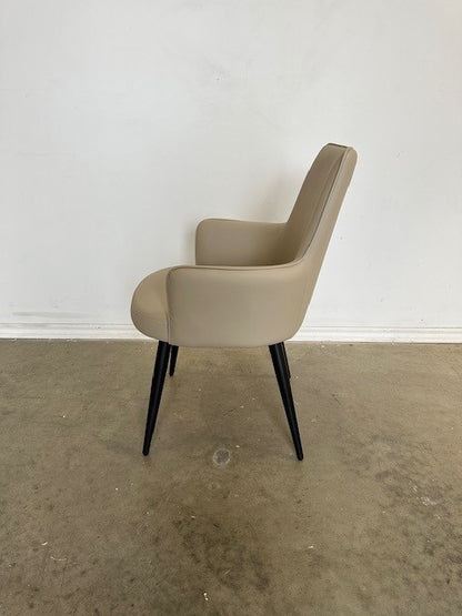 SOPHIE MODERN DINING CHAIR