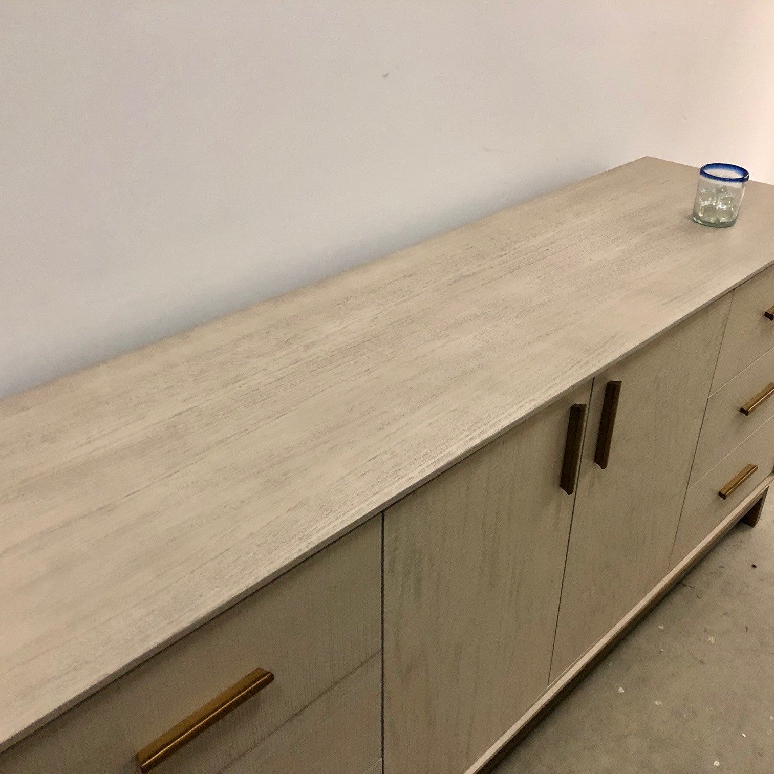 VALENCIA SIDEBOARD